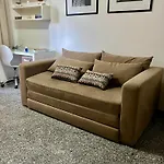 Apartamento a 300m Beira Mar-Meireles! Serviço Diário e Wi-fi 650Mb!