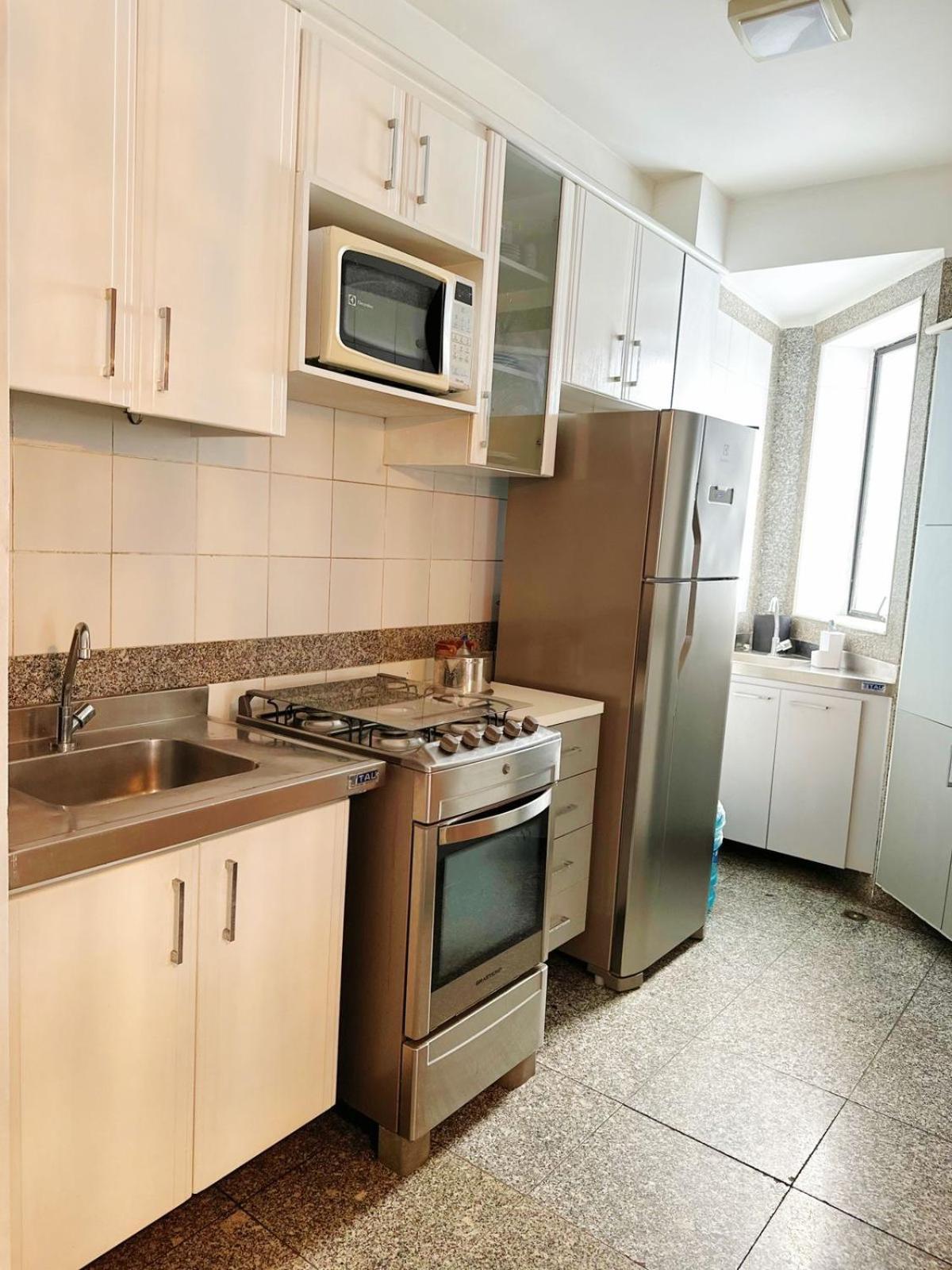 Apartment A 300m Beira Mar-meireles! Servico Diario E Wi-fi 650mb! Fortaleza (Ceara)